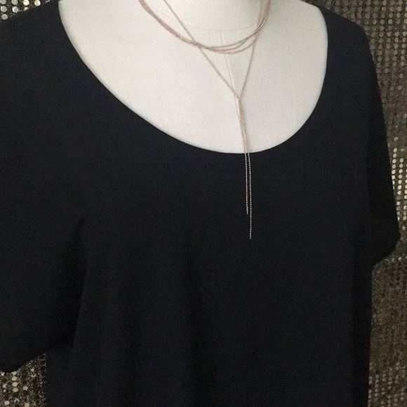 Blouse - Picture 2 of 3